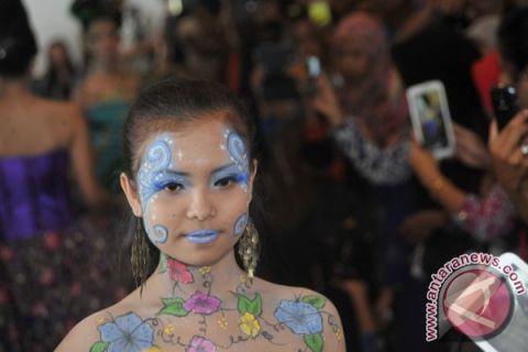 Tata rias pelajar