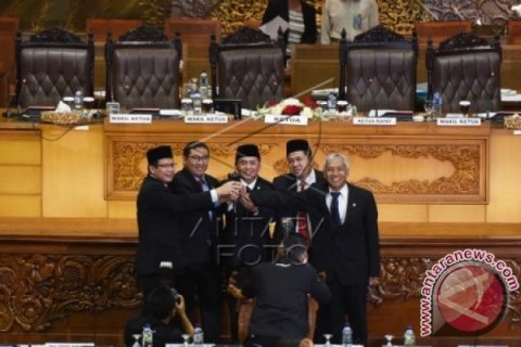 Pelantikan Ketua DPR