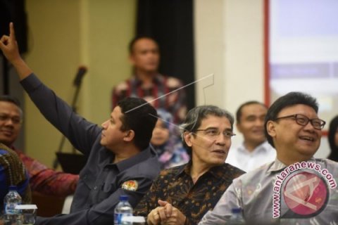 Penyerahan DP4 Pilkada Serentak