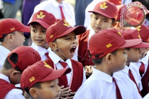 Hari Pertama Sekolah