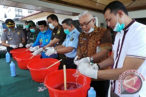 Kotim Memusnahkan Barang Bukti