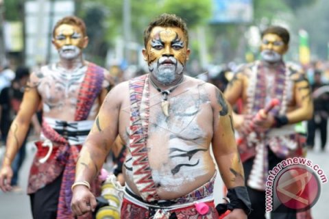 Pawai Budaya Nusantara - Apeksi