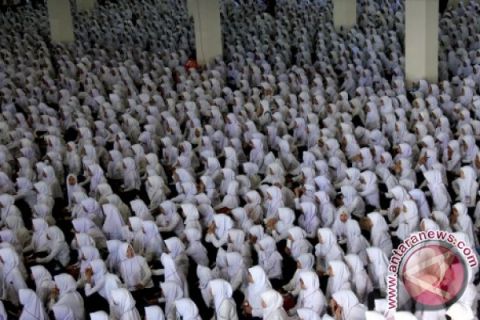 PESANTREN MAHASISWA BARU