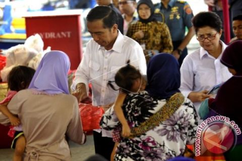 Presiden Bantu Makanan Untuk Anak