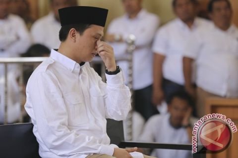 Sidang Putusan Bupati Pengguna Narkoba