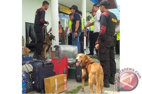 BNNP Kalteng Periksa Penumpang Bandara Sampit