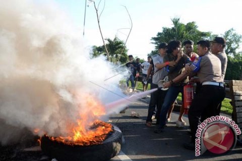 PENUTUPAN JALAN TOL MAKASSAR