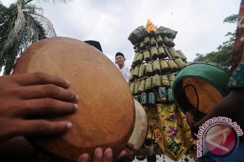 TRADISI LEBARAN MANDURA