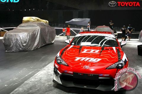 Persiapan Pameran GIIAS 2017