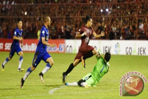 PSM MAKASSAR KALAH PERSIB