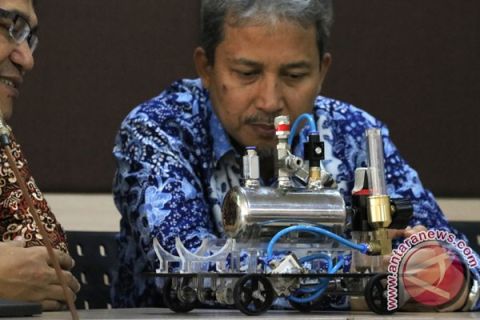 Prototipe Mobil Berenergi Bahan Kimia 
