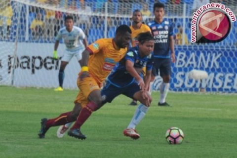 SFC tahan imbang Arema 