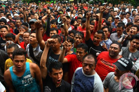 Mogok Dagang Pasar Induk Tanah Tinggi