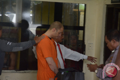 Pemeriksaan WN Australia