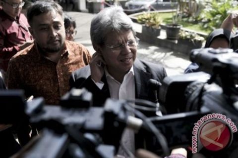 Todung Mulya Lubis Diperiksa KPK