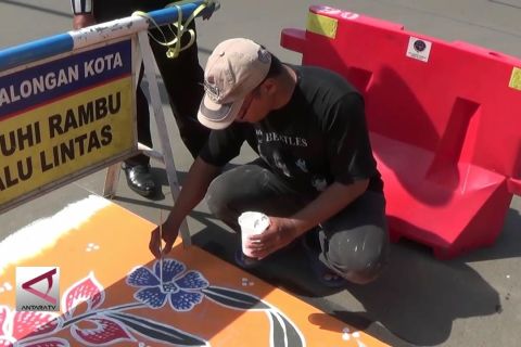 Zebra Cross di Pekalongan Kini Bermotif Batik