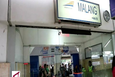 Stasiun Malang Tambah 2 Kereta Liburan
