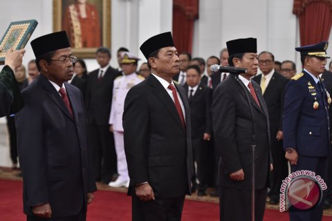 Presiden Lantik Pejabat Negara