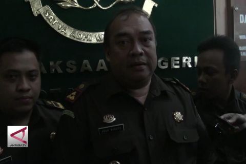 Kejari Bandung eksekusi koruptor investasi PT KAI