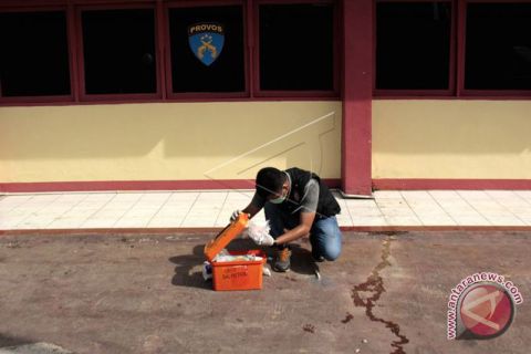 Ledakan bom di Polsek Bontoala