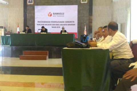Sidang Putusan Sengketa Pilkada Makassar