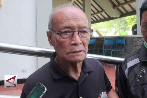 Syafii Maarif kecam penyerang gereja