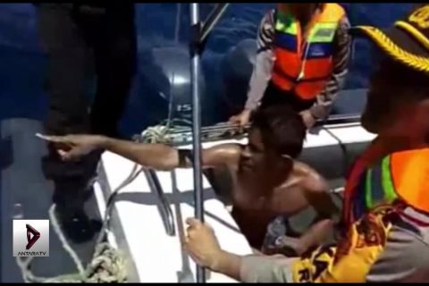 Tiga  awak kapal nelayan  tenggelam  ditemukan