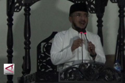 Wakil bupati pimpin sholat gerhana