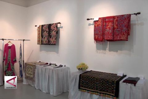 Hasil lelang barang pejabat bukan sebagai penerimaan negara