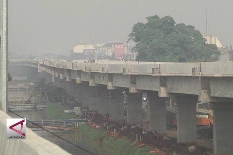 Pemerintah hentikan sementara proyek infastruktur