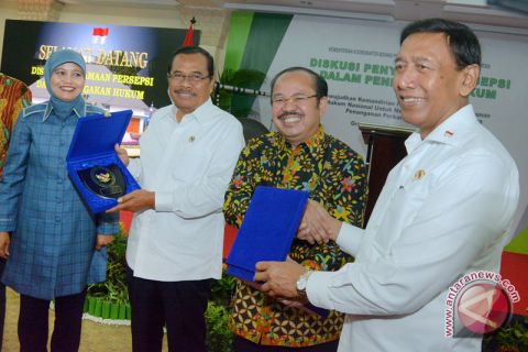 Diskusi Penegakan Hukum