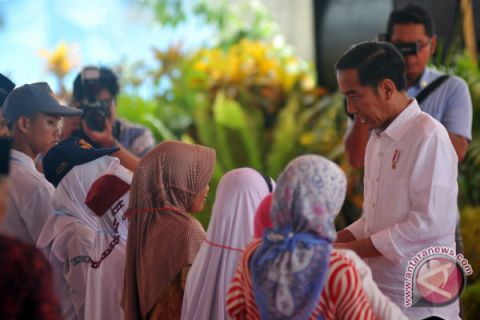 Pembagian Kartu Indonesia Pintar