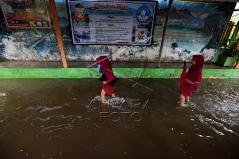 Sekolah Terendam Banjir