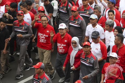 Jalan santai Wapres bersama KKSS