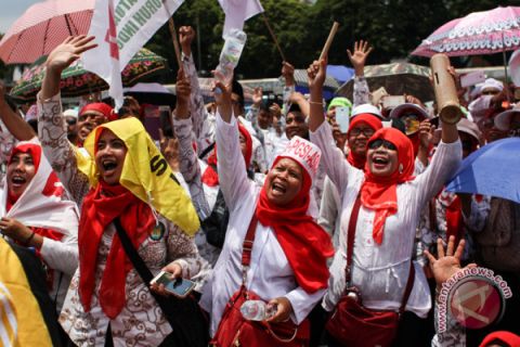 Unjuk rasa guru swasta