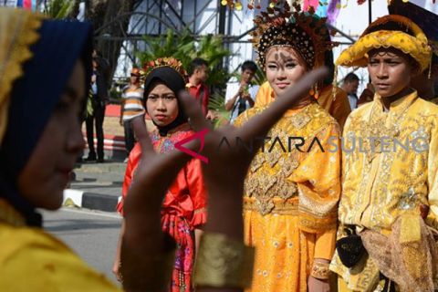 Karnaval Budaya HUT Sulawesi Tengah