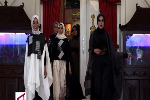 Desainer Aceh kembangkan busana muslim