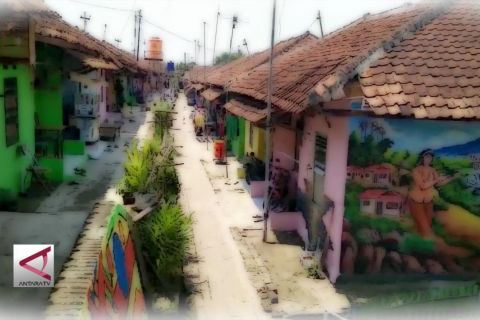 Menyulap permukiman kumuh jadi kampung kreasi lukis