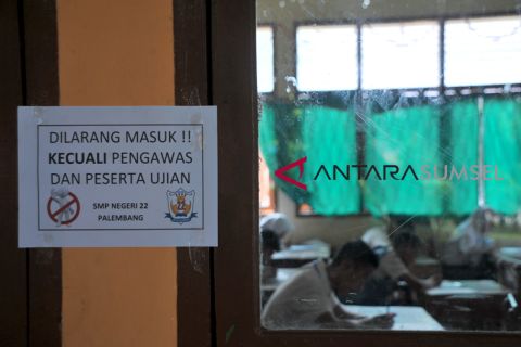 Sejumlah SMP laksanakan Ujian Nasional Kertas
