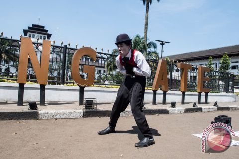 Aksi untuk korban miras oplosan