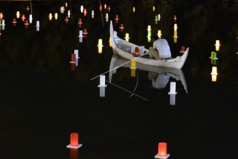 Festival Lampion Air di Taman Mangrove Grand Maerokoco