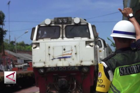 Menhub percepat pengerjaan jalur ganda KA