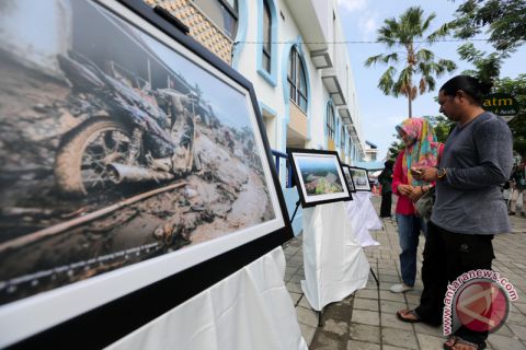 Pameran Foto Hari Bumi