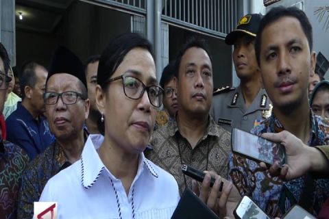 Menaikkan suku bunga untuk stabilkan rupiah