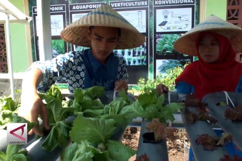 Double Track Mandiri, bekal keterampilan Siswa SMA