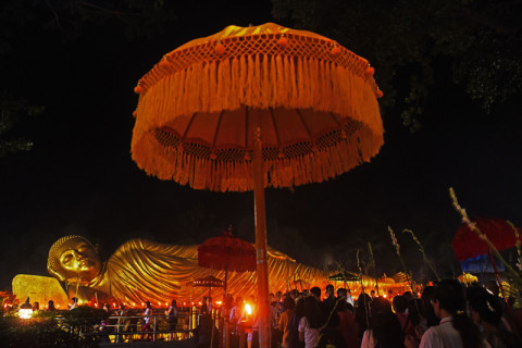 Perayaan Hari Raya Waisak