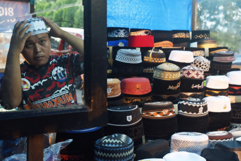 Permintaan Peci Meningkat