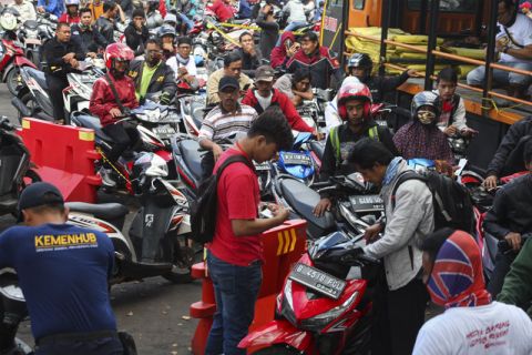 Angkutan gratis pemudik motor