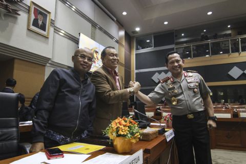 Raker komisi III dengan Kapolri