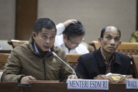 Raker komisi VII dengan Menteri ESDM